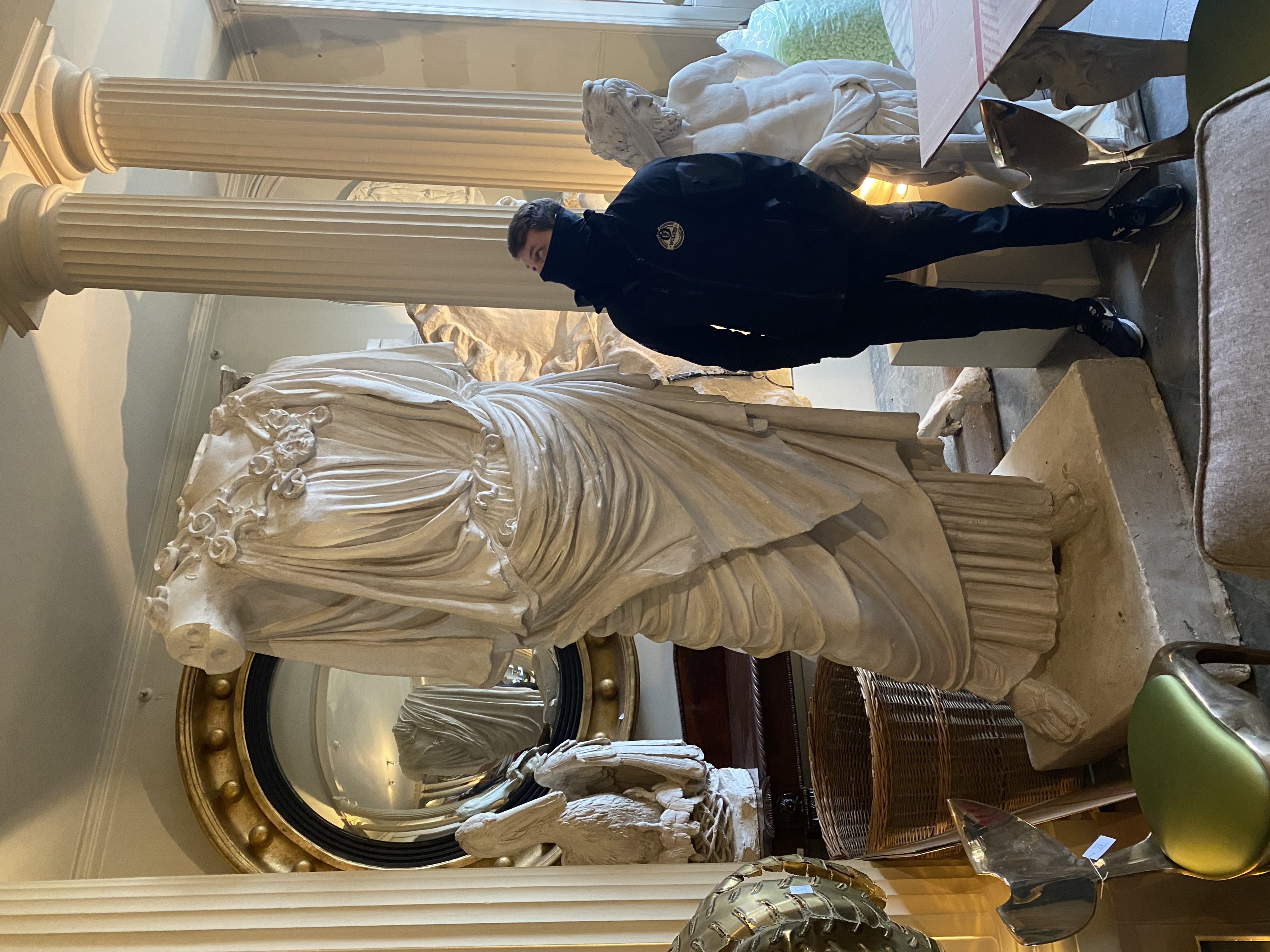 Antique removals, specialised transport West Sussex 